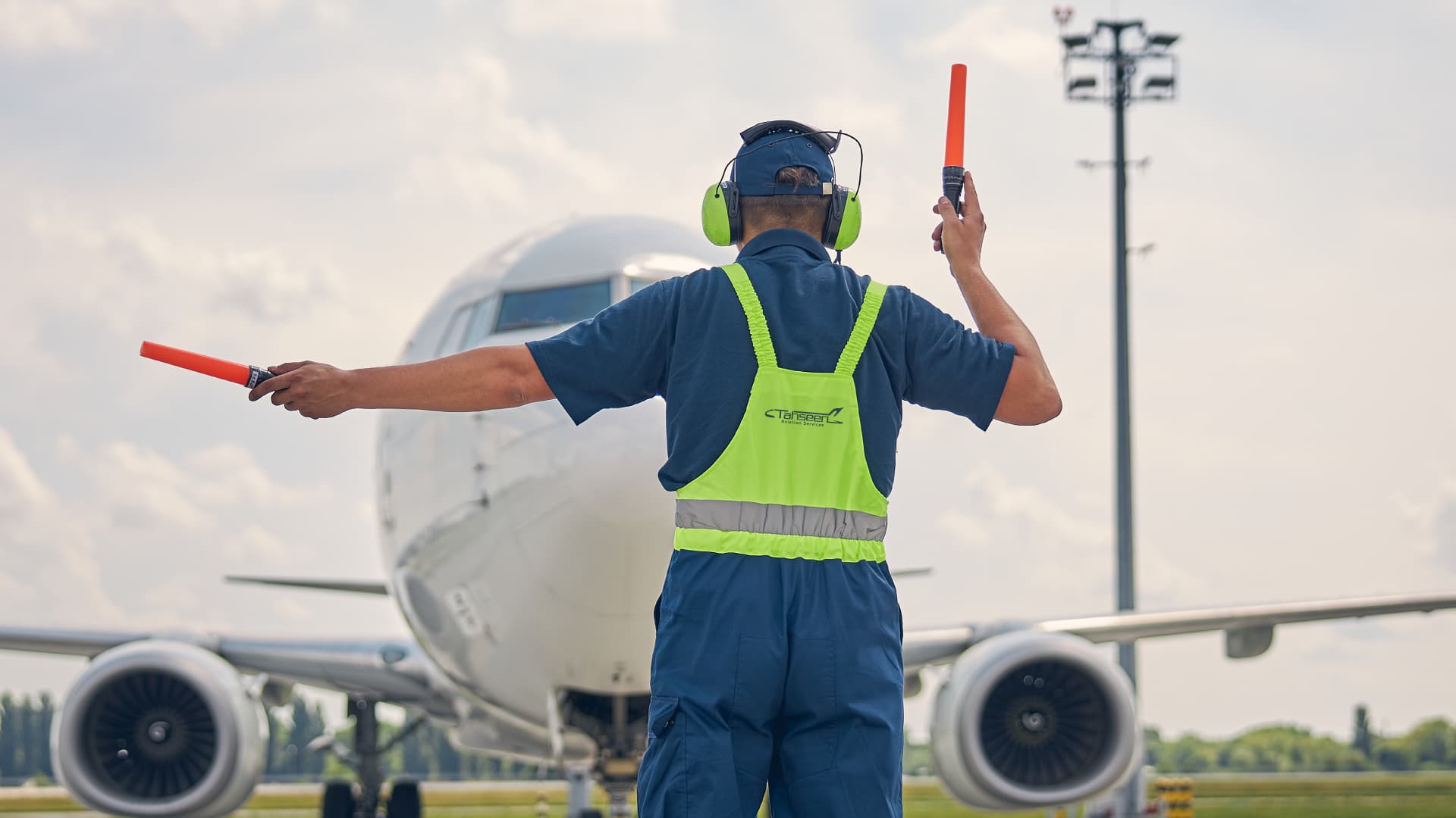 flight support & ground handling di jakarta | berlian... Flight Support - Tahseen